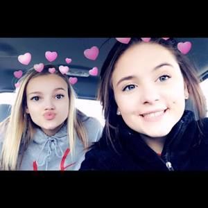 Meet your Posher, Macie